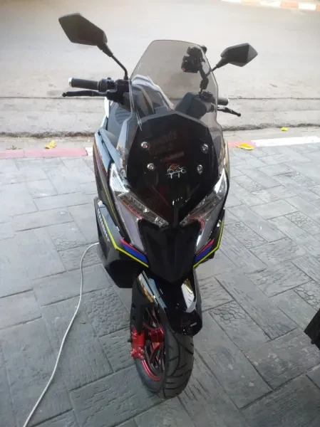 Moto Phontom 2026 - 1