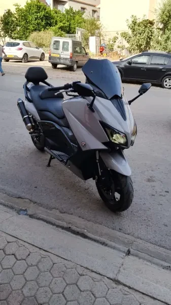 Yamaha T max 2015 - 1