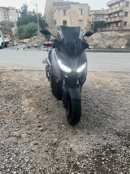 Yamaha Xmax 2019 - 1