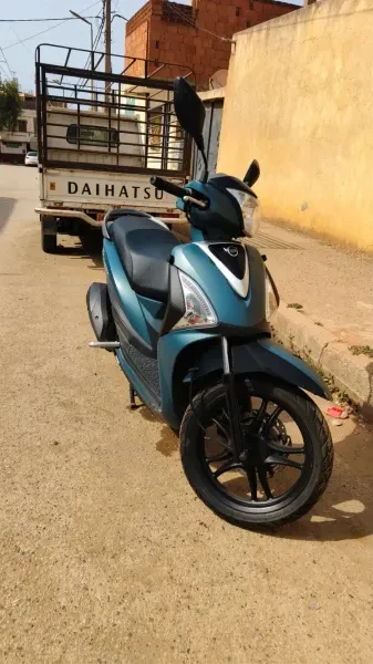 Sym St 2025 - 1