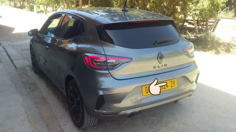 Clio 5 Alpine - 3