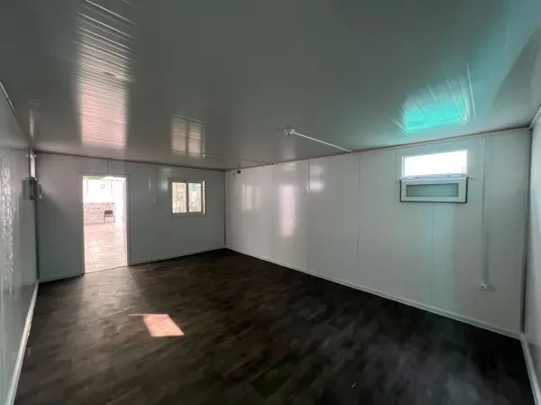 Cabine d'école privée 6/4 une sal - 1