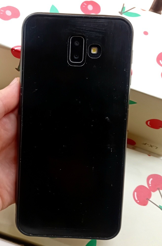 Samsung galaxy j 6 - 2