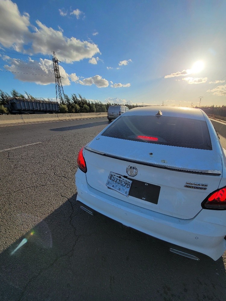 mg5 2024 boit auto - 1
