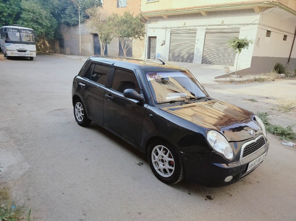 سيارة ليفا 320 - 3