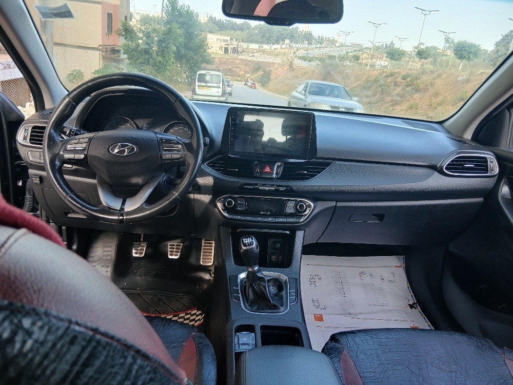 هيونداي اي 30 - 5