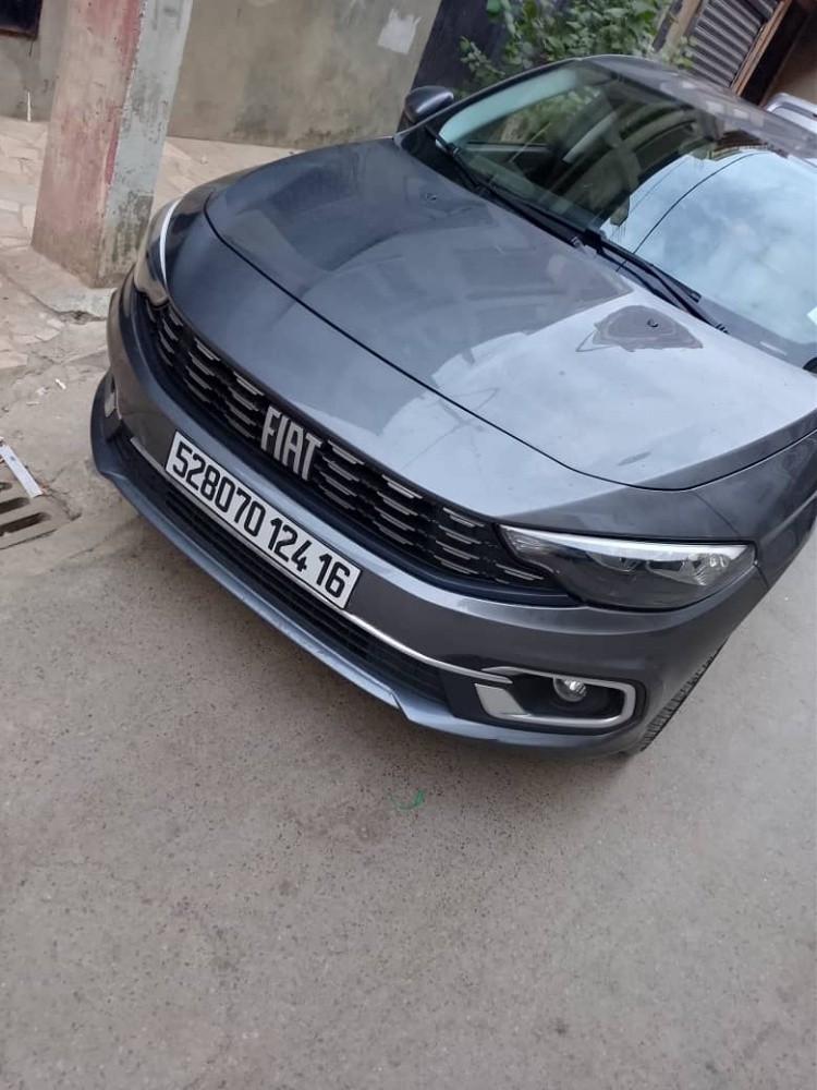 Fiat tipo life 2024 - 2