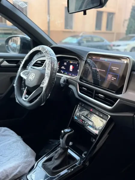 Volkswagen New T-Roc 2026 R-Line - 4