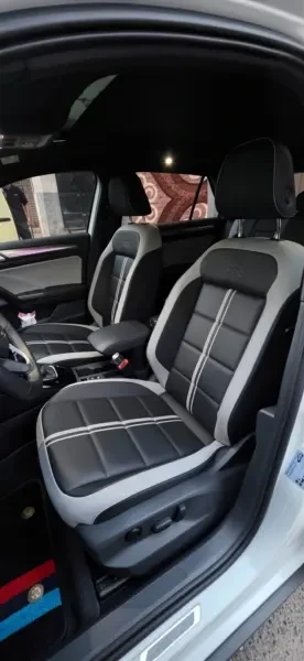 Volkswagen T-Roc 2025 R-Line - 3