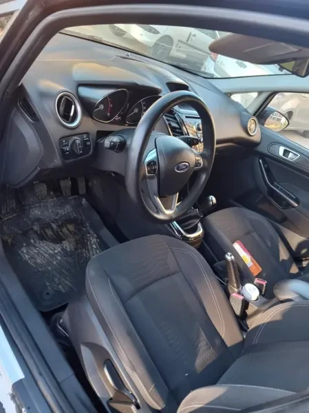 Ford Fiesta 2014 Titanium Sport - 2