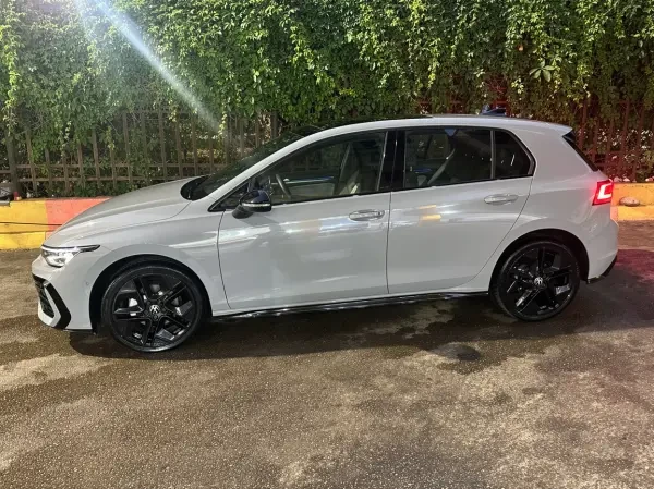 Volkswagen Golf Mk8 - 3