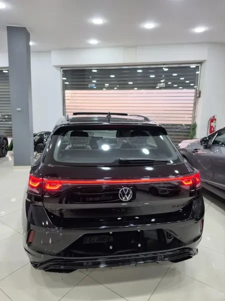 Volkswagen T-Roc 2026 R-Line - 1