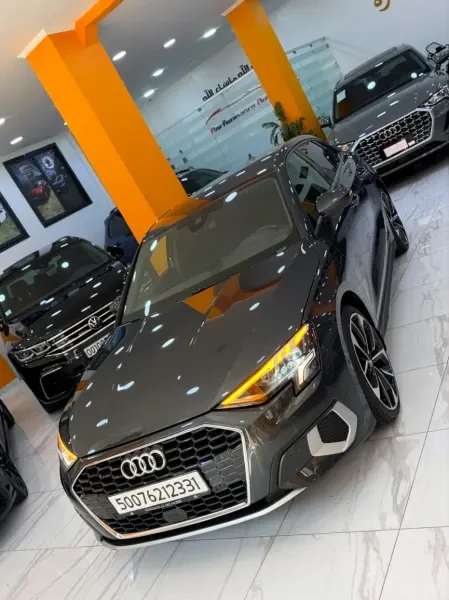 Audi A3 2023 Sline - 1