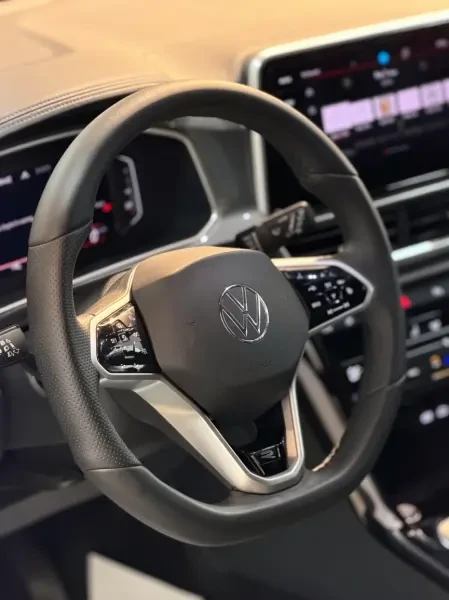 Volkswagen T-Roc 2026 R-Line - 3
