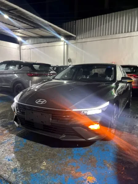Hyundai Elantra 2026 - 3
