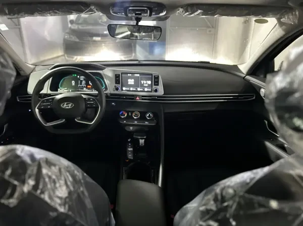 Hyundai Elantra 2026 - 2