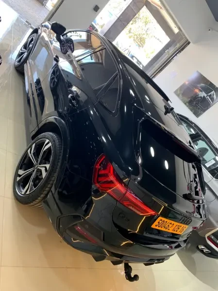 Audi Q3 2026 S-Line - 1
