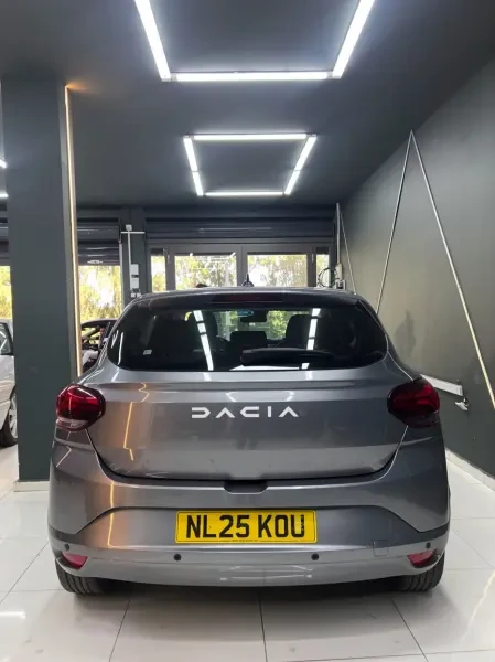 Dacia Sandero 2025 Journey - 1