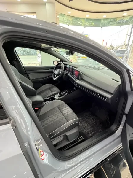 Volkswagen Golf 8 2023 R-Line - 2