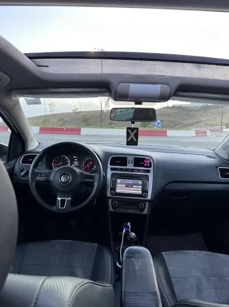 Volkswagen Polo 2014 Life - 2