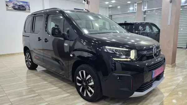 Citroen Berlingo 2026 Xtr - 1