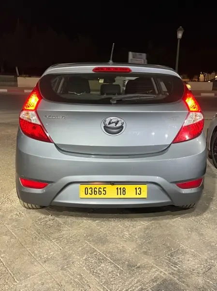 Hyundai Accent RB 5 portes 2018 - 2