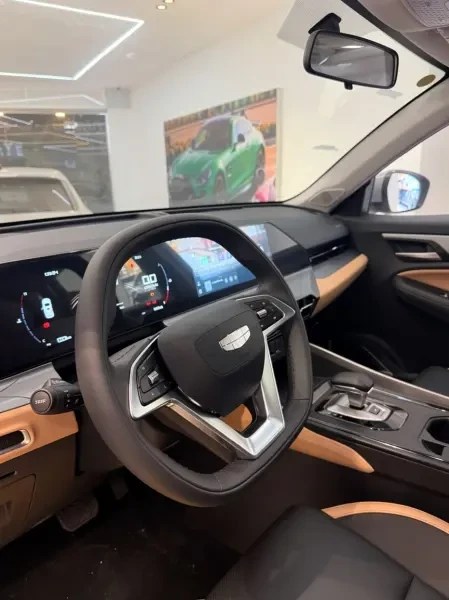 Geely X6 Pro 2025 Luxury - 3