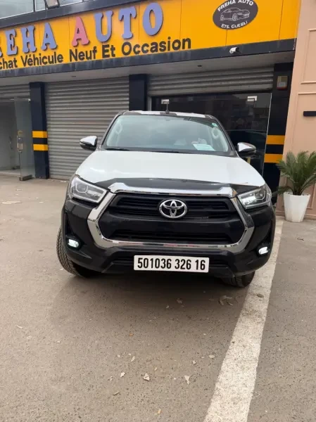 Toyota Hilux 2026 Omani - 1