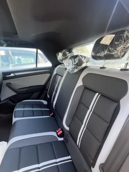 Volkswagen New T-Roc 2026 Black - 2