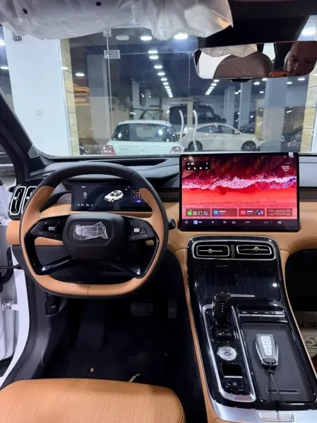 Geely Starray 2026 L - 1