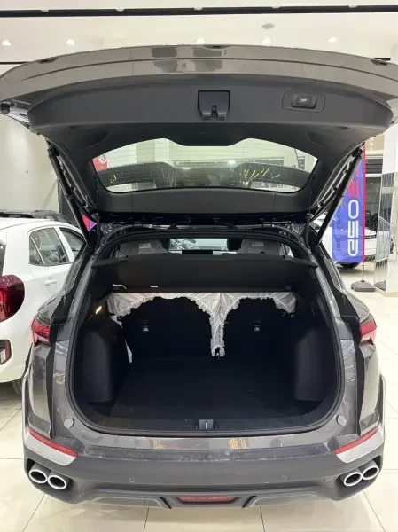 Geely Collray ful option 2026 Gri - 4