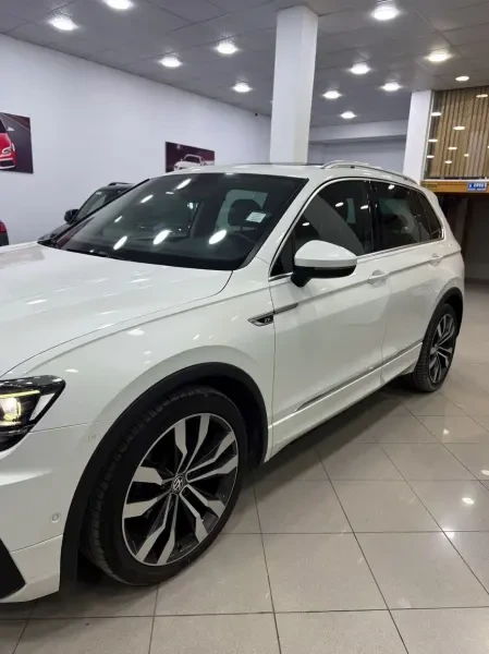 Volkswagen Tiguan 2016 R Line - 2