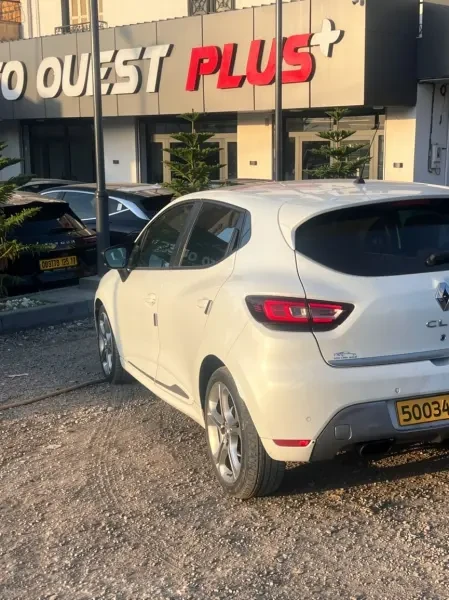 Renault Clio 4 2018 GT Line + - 3