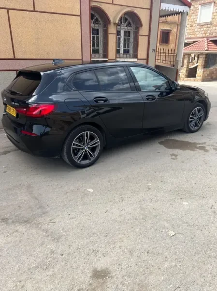 BMW Série 1 2020 Sport M - 3