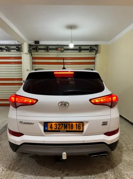 Hyundai Tucson 2018 Prestige - 3