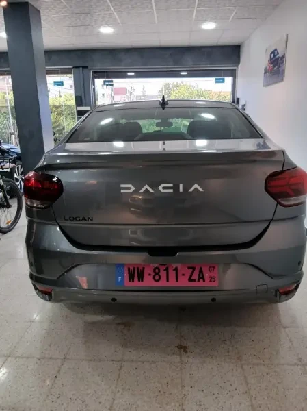 Dacia LOGAN 2026 Extrême - 4
