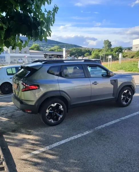 Dacia Duster 2026 Extreme - 1