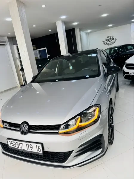 Volkswagen Golf 7 2019 GTD - 3