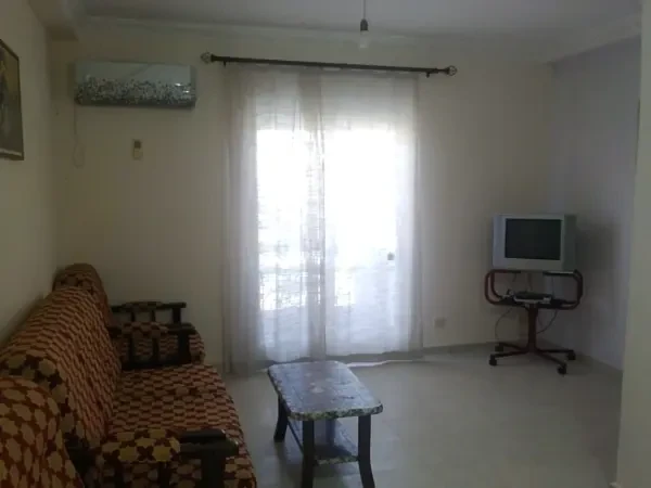 كراء شقة طابق فيلا 3 غرف عنابة - 2