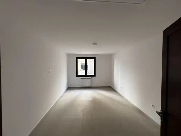 كراء شقة 4 غرف - 1