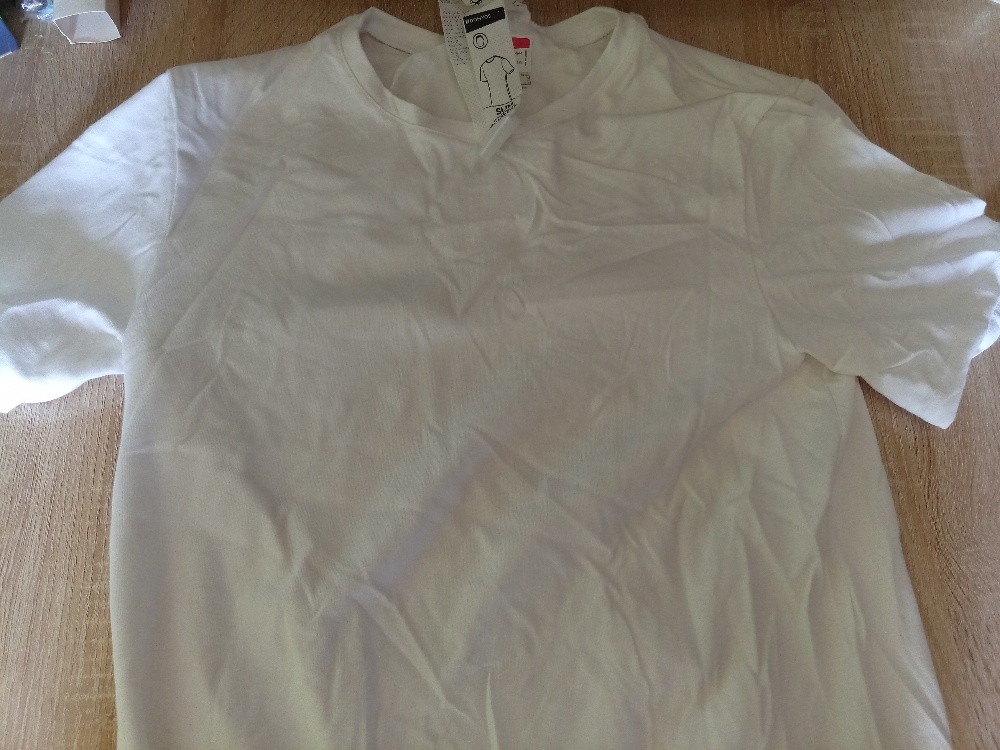 T-shirt Decathlon coton taille L - 1