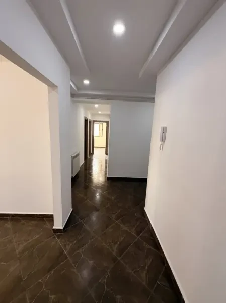Location Appartement F4 Oran - 3