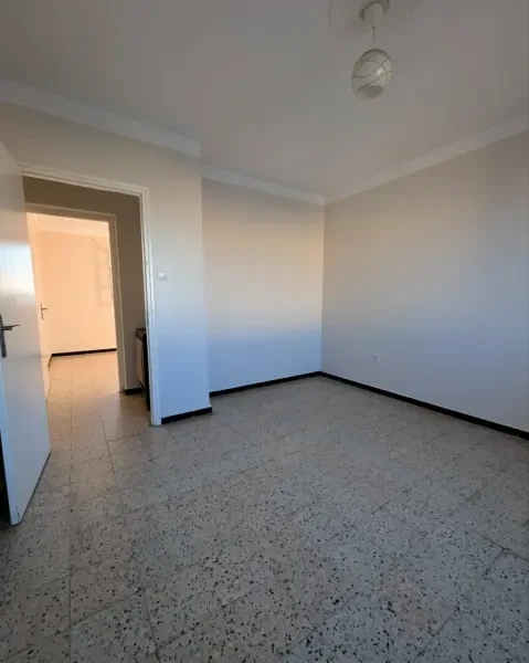 Location Appartement F3 Alger - 4