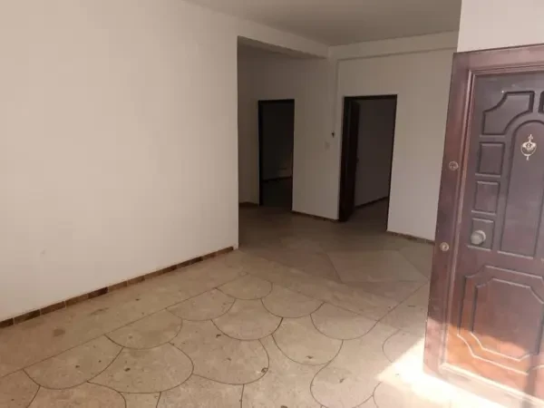 Vente Appartement F3 Annaba - 3