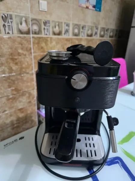 Machine à café à bras - 1