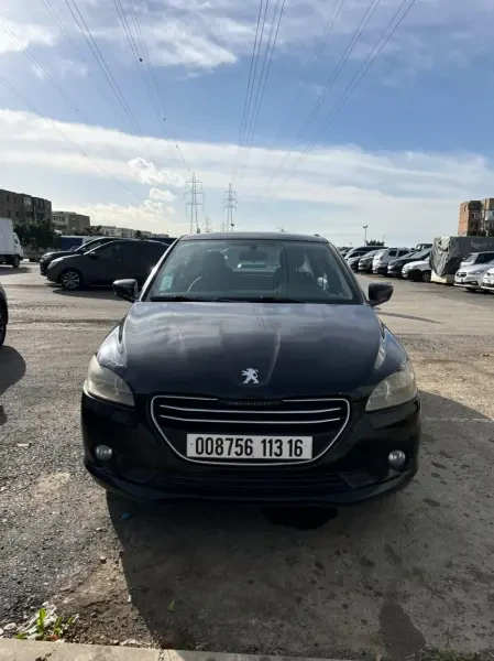 Peugeot 301 2013 - 4