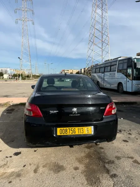 Peugeot 301 2013 - 1