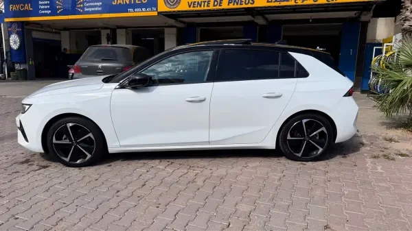 Opel Astra 2025 GS LINE - 2