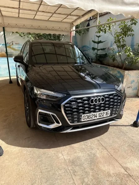 Audi Q5 2022 S Line - 2