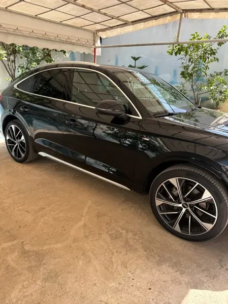 Audi Q5 2022 S Line - 1